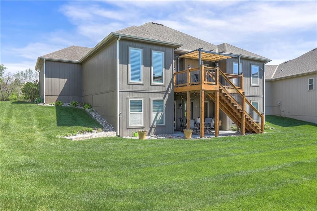 7440 NW Damon Drive — photo 36