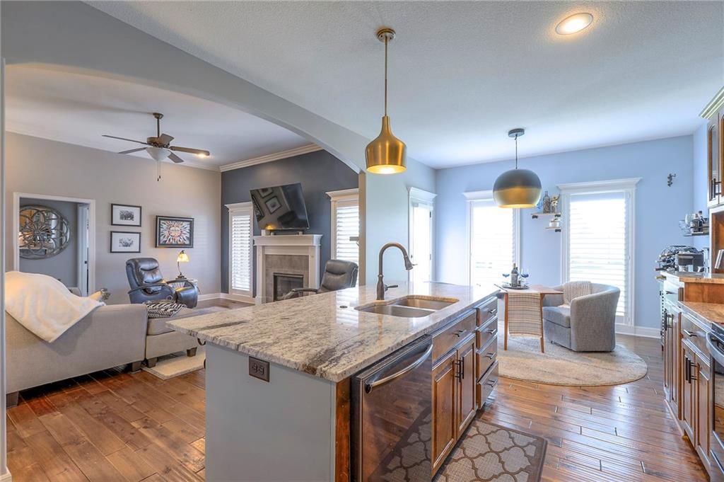 7440 NW Damon Drive — photo 8