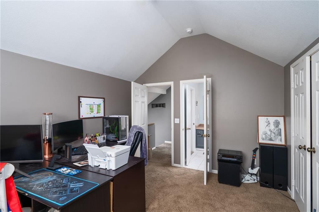 620 Durham Court — photo 27