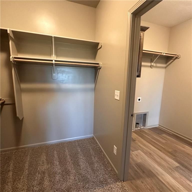 2129 Greenfield Point — photo 12