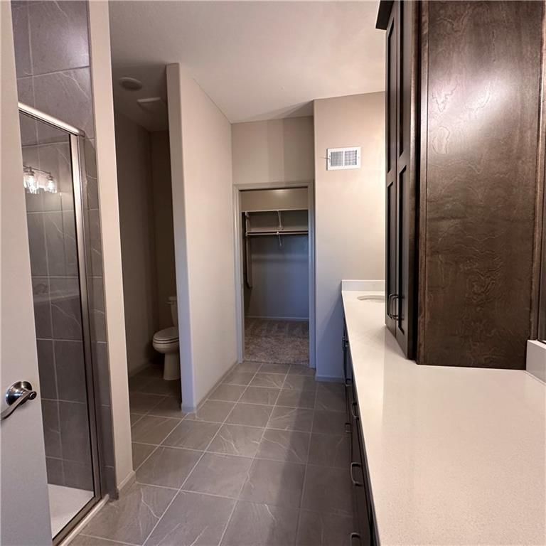 2129 Greenfield Point — photo 9