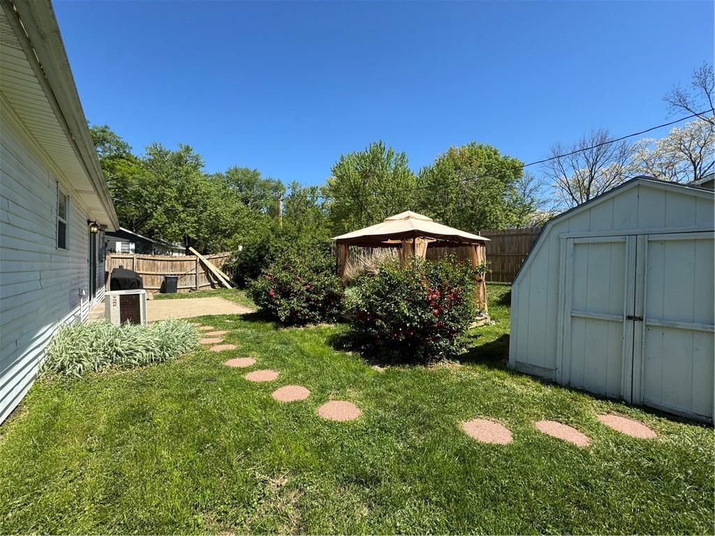 1611 Brookside Drive — photo 27