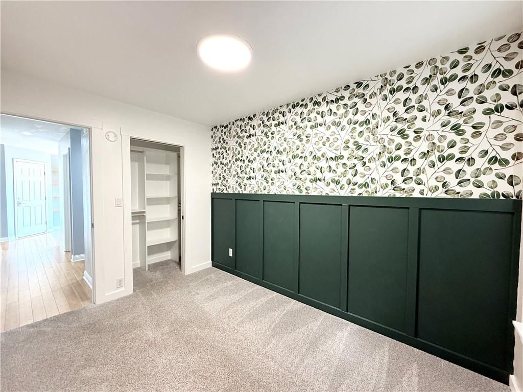 1215 Woods Drive — photo 12