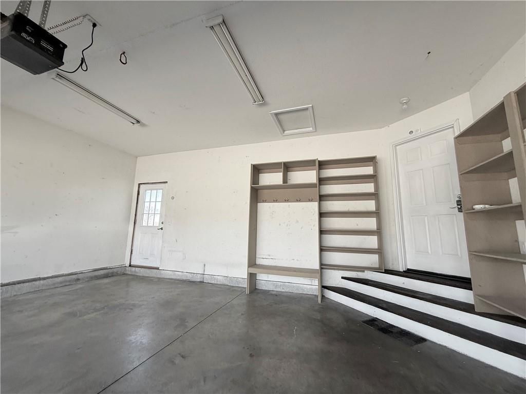 1215 Woods Drive — photo 19