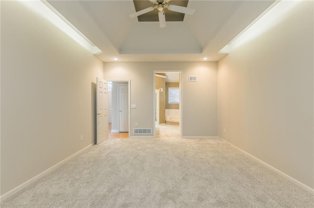 11260 N Madison Avenue — photo 15