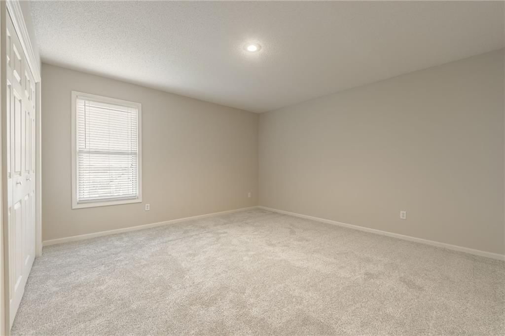 11260 N Madison Avenue — photo 21