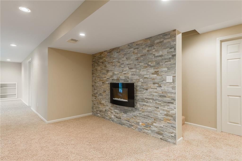 11260 N Madison Avenue — photo 29