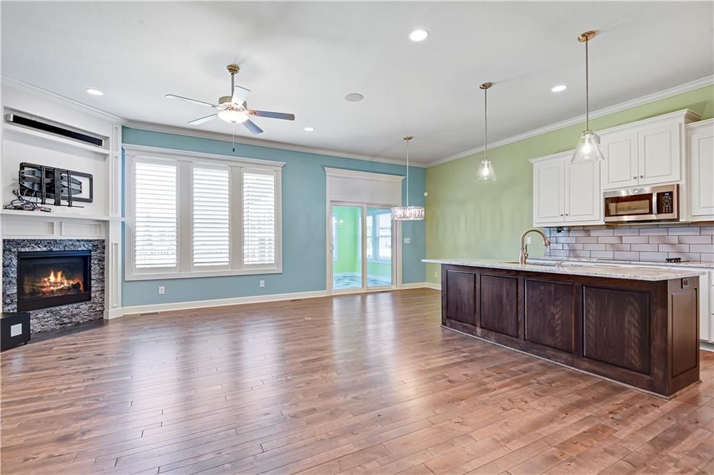 22174 W 121 Street — photo 5