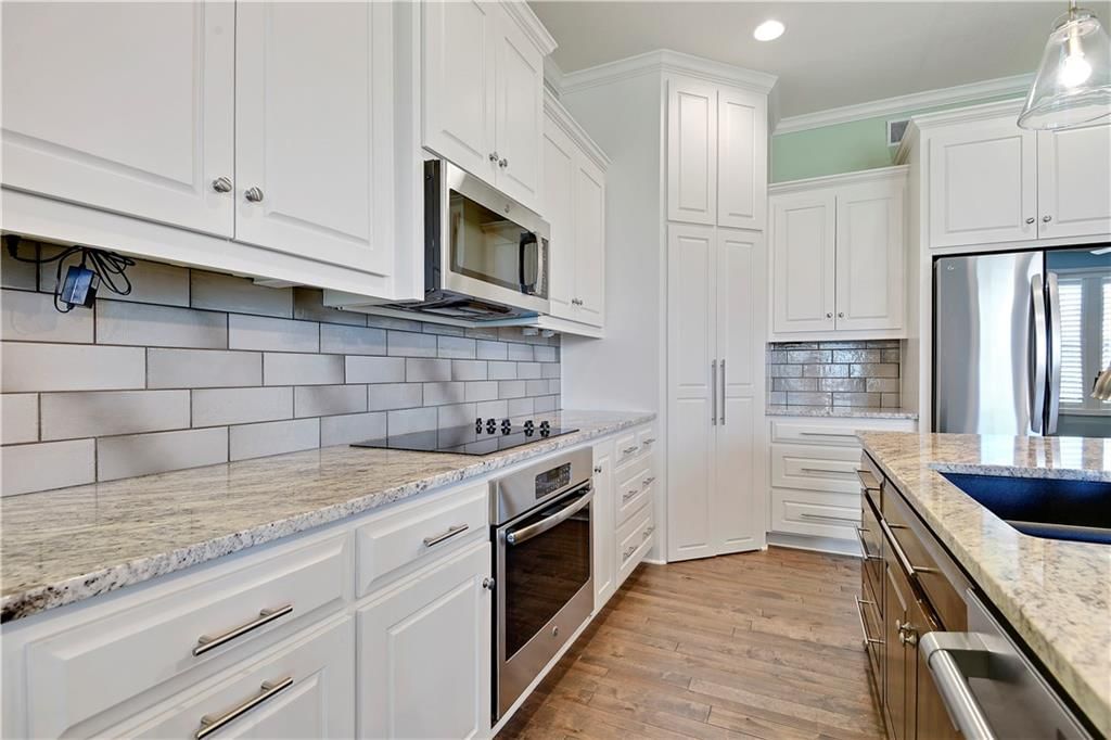 22174 W 121 Street — photo 8
