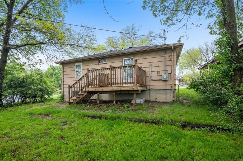 7925 Agnes Avenue — photo 17