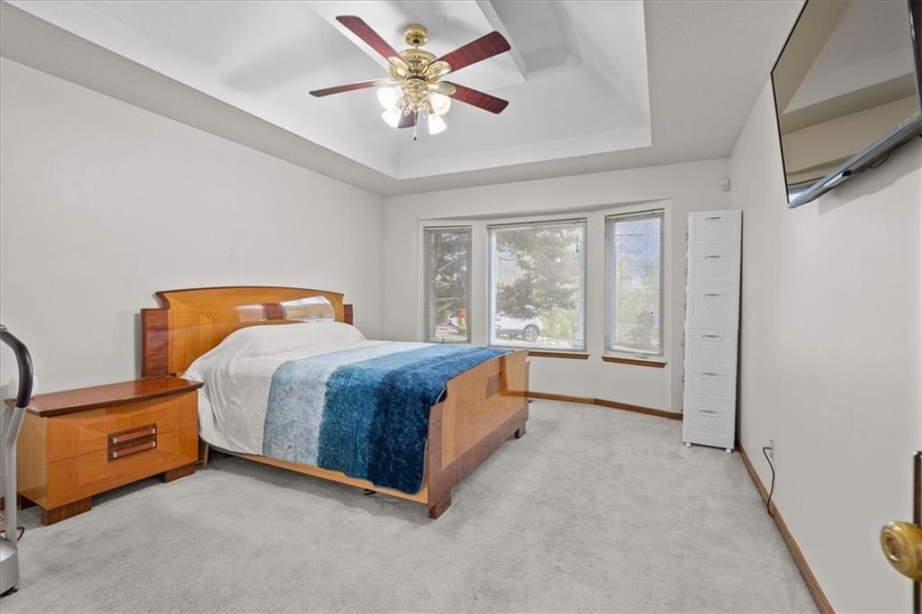 108 S Tremont Street — photo 19