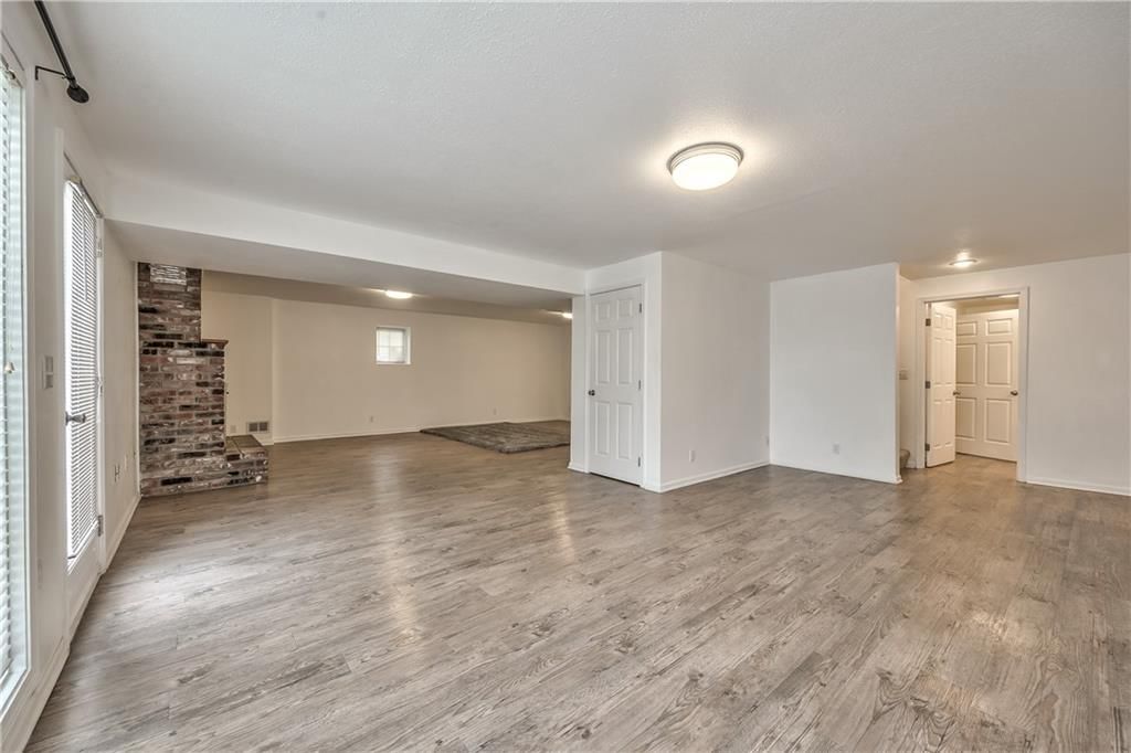3705 NE 62nd Terrace — photo 41