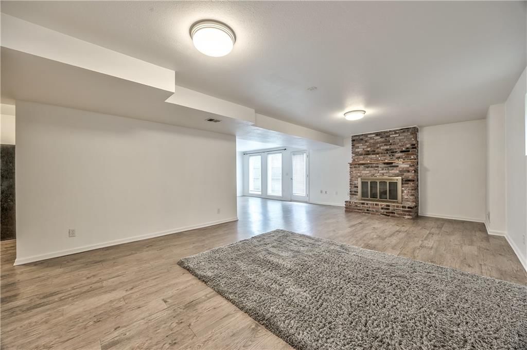 3705 NE 62nd Terrace — photo 44