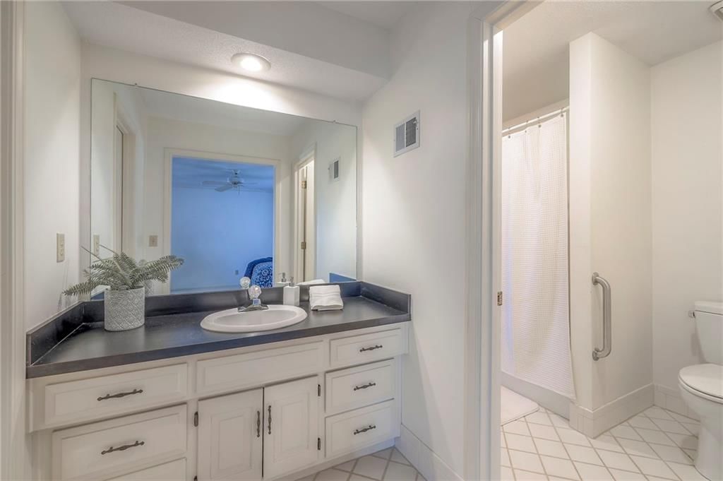 5248 W 126th Terrace — photo 55