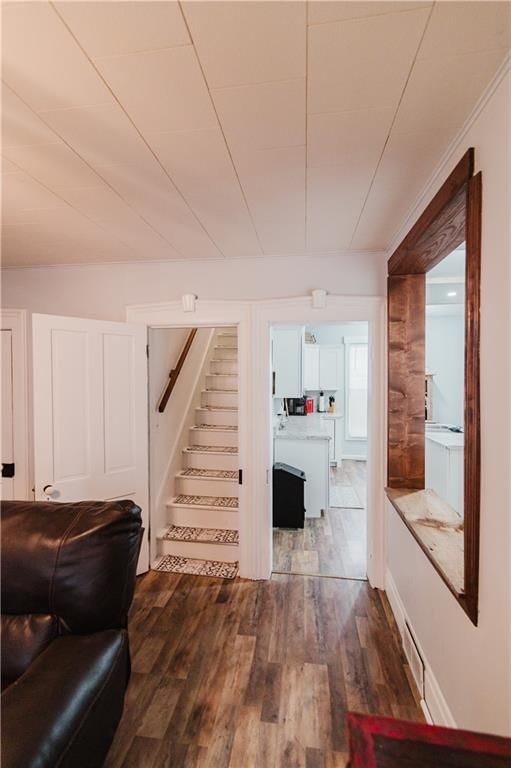 202 N Kirkwood Street — photo 61