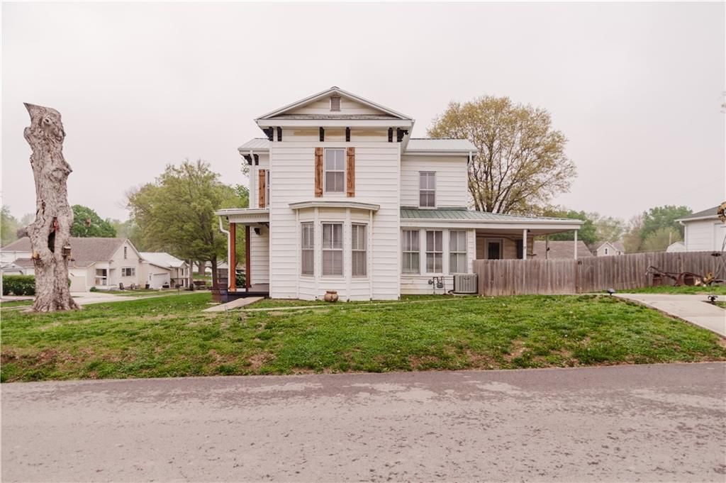 202 N Kirkwood Street — photo 8
