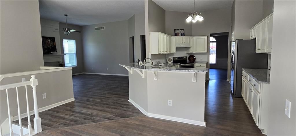 9201 N Harrison Street — photo 11
