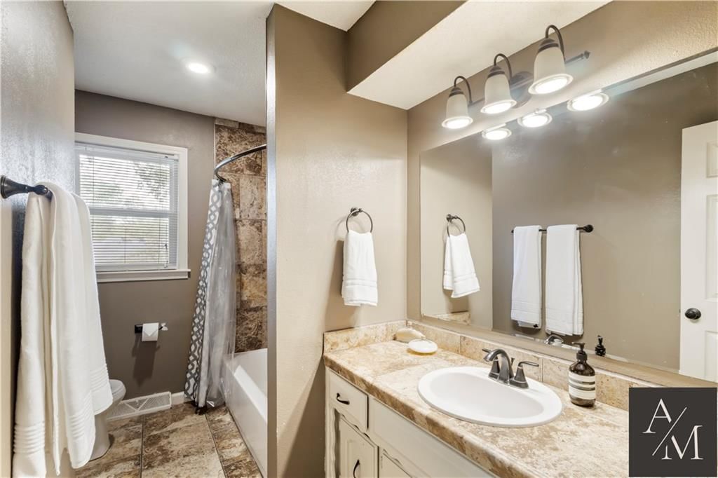 1708 NW ASHTON Drive — photo 16