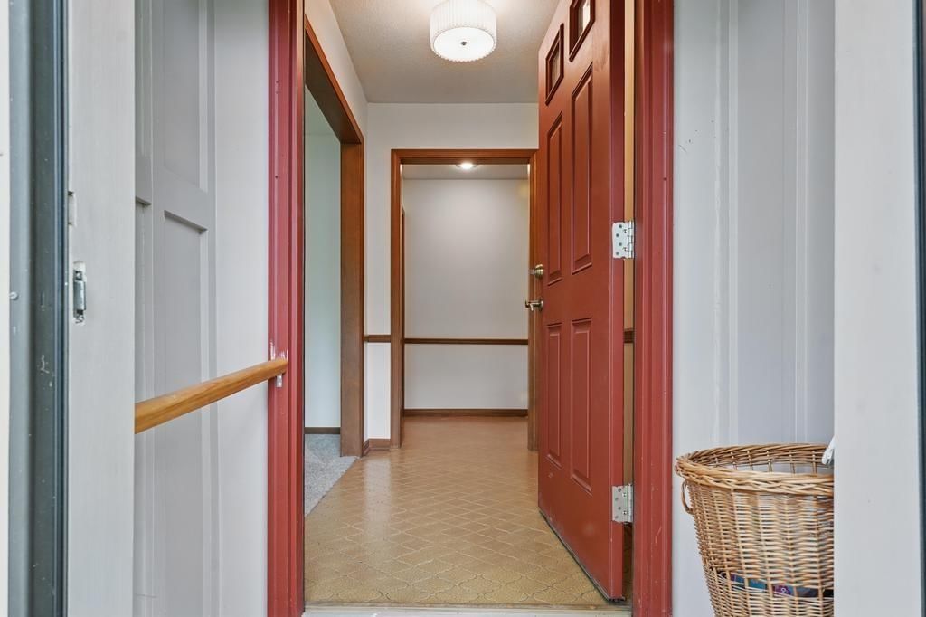 10445 Walnut Drive — photo 24