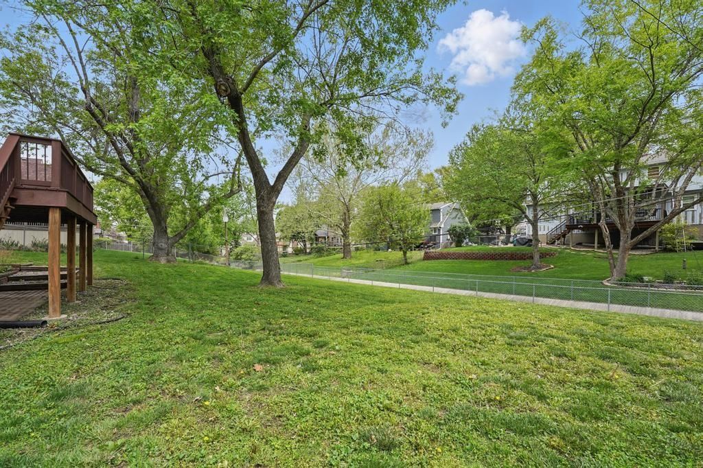 10445 Walnut Drive — photo 29