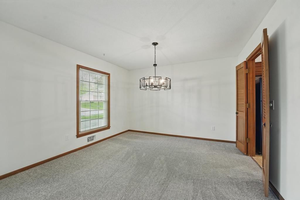 10445 Walnut Drive — photo 5