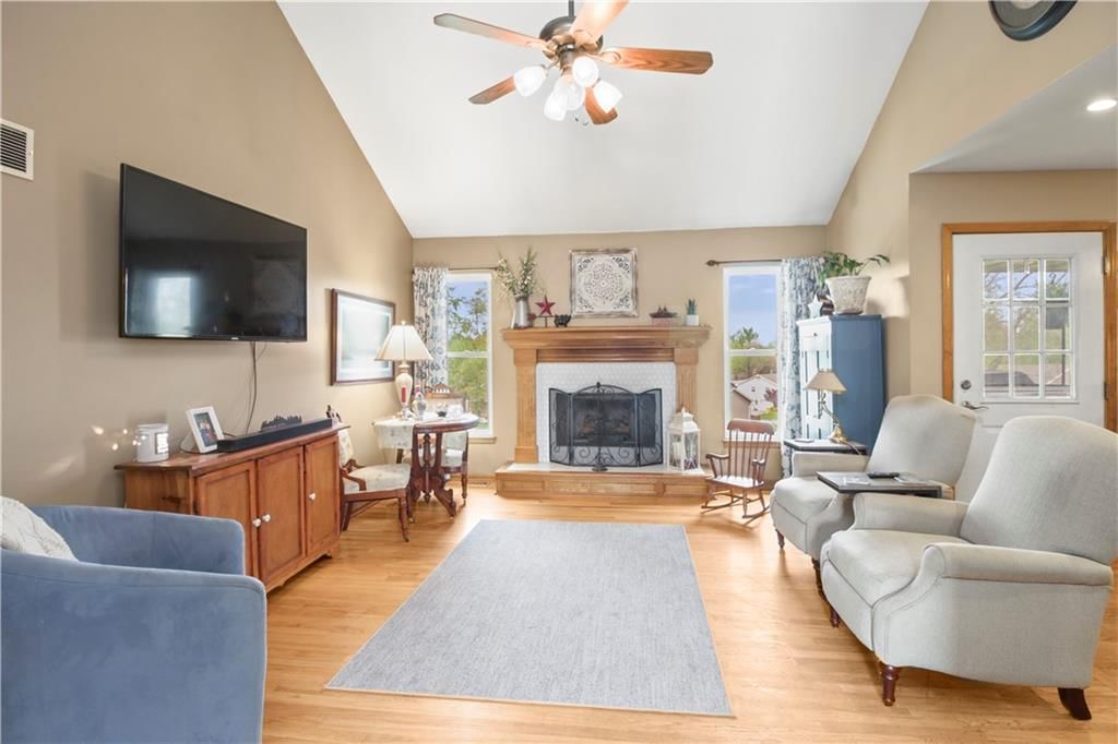 1711 S Concord Court — photo 5