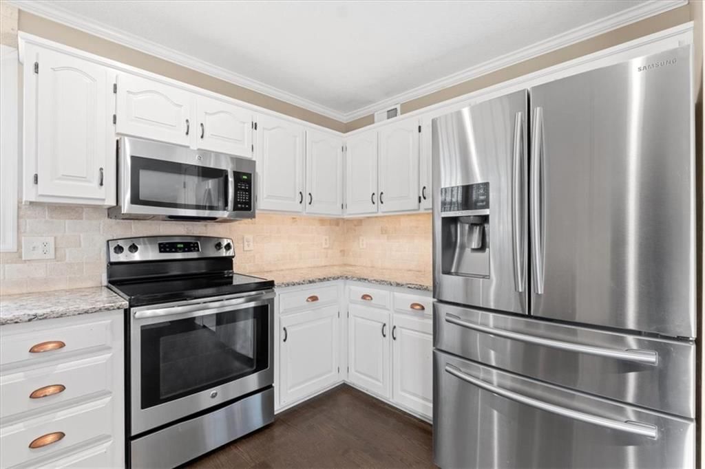 16121 S Matt Court — photo 14