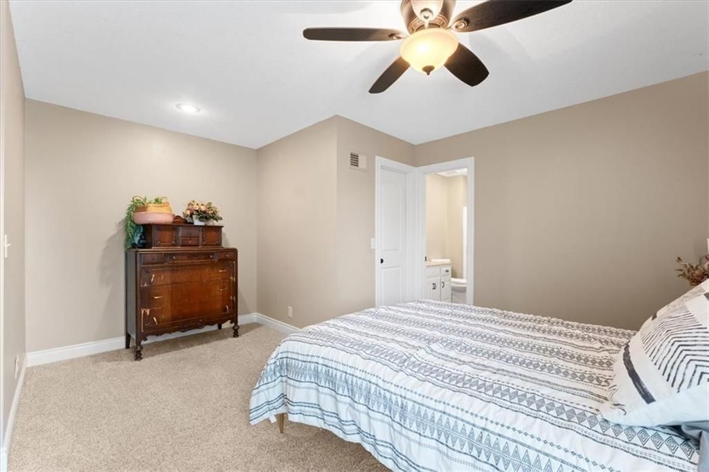 16121 S Matt Court — photo 35