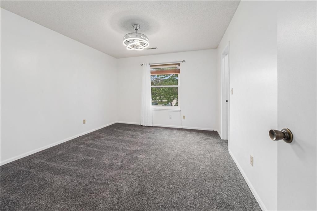 533 Eldridge Street — photo 21