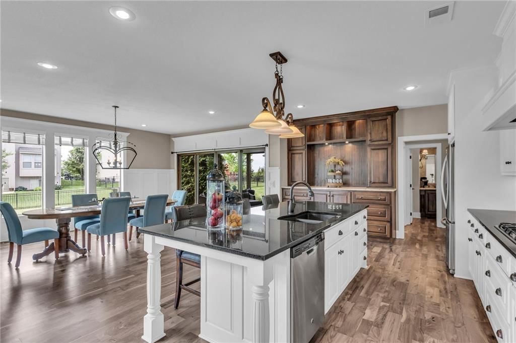 25203 W 97th Terrace — photo 14