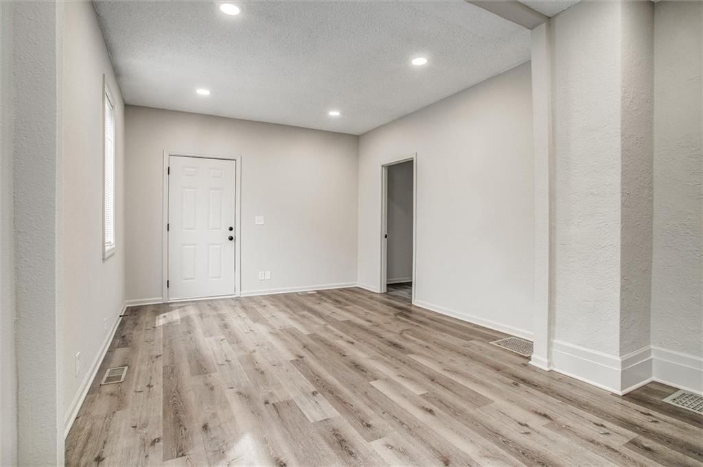 813 Isley Boulevard — photo 6