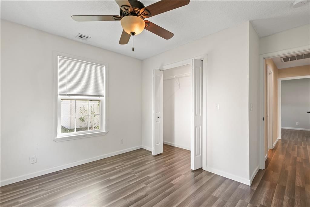 408 Wyandotte Avenue — photo 34