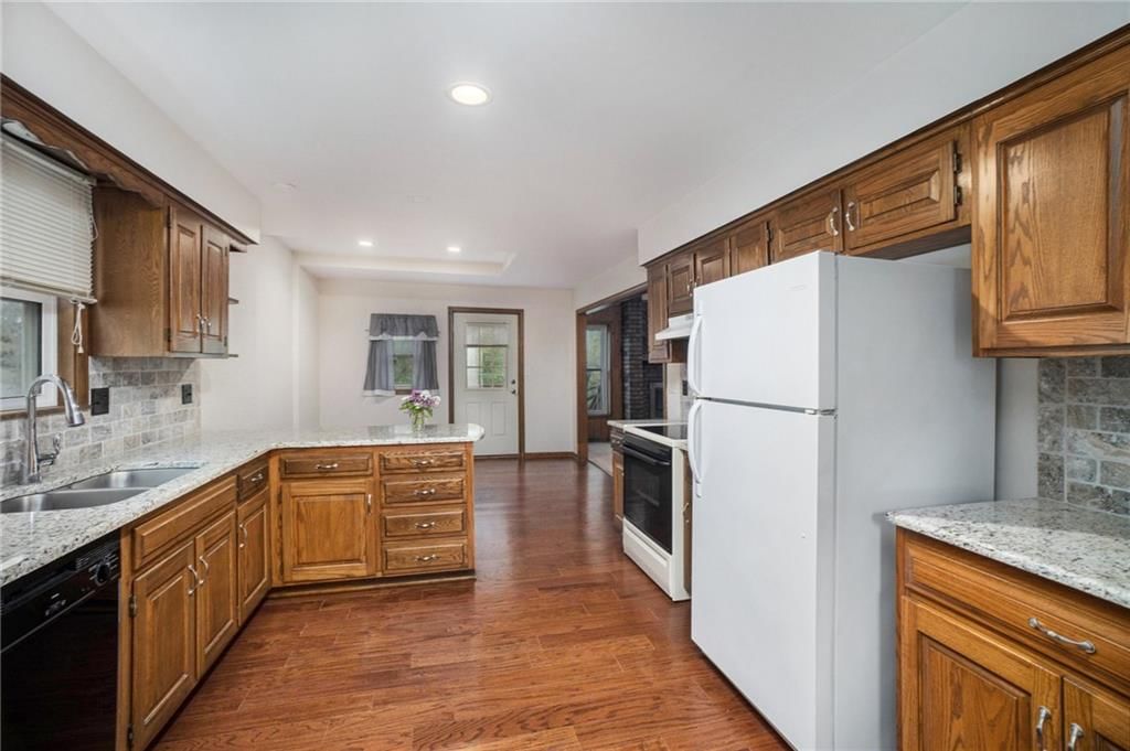 7201 N Bellefontaine Avenue — photo 12