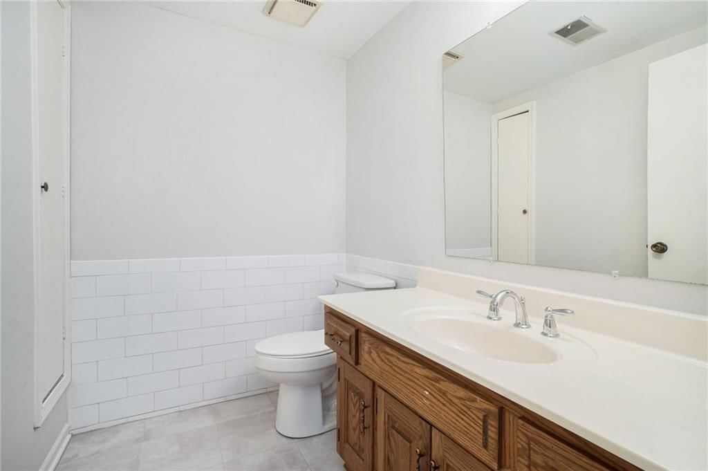 7201 N Bellefontaine Avenue — photo 24