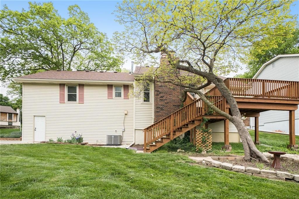 7201 N Bellefontaine Avenue — photo 28