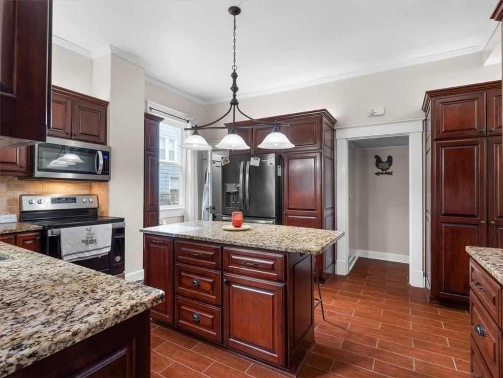 2302 Goff Avenue — photo 12