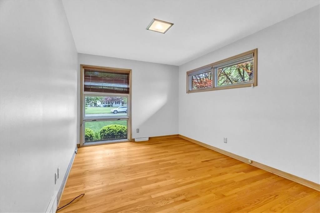 208 W 112th Street — photo 11