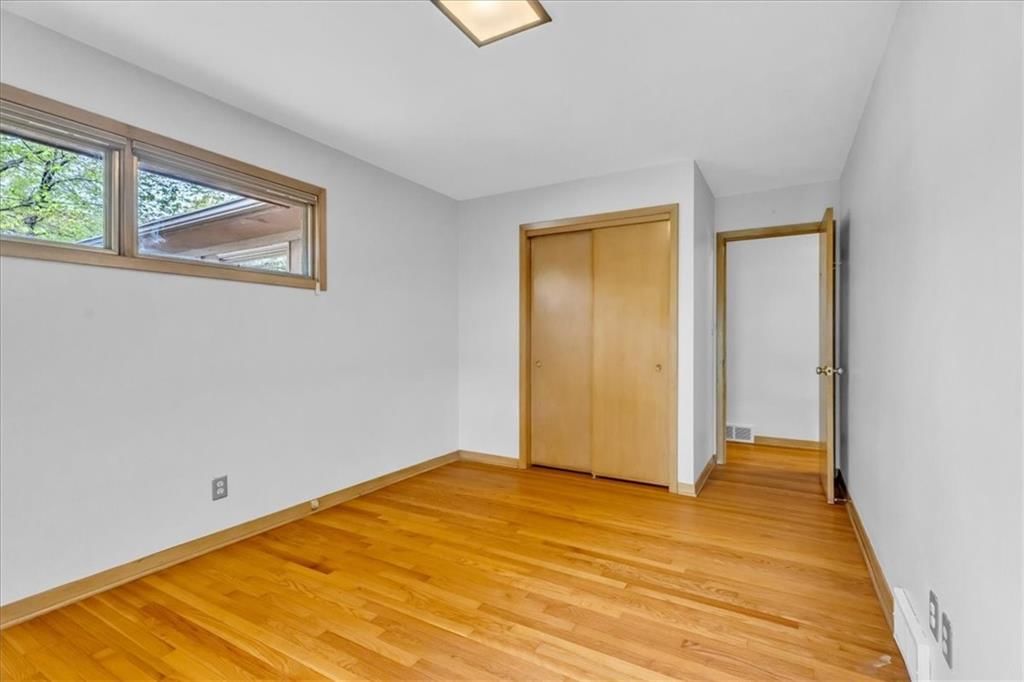 208 W 112th Street — photo 12