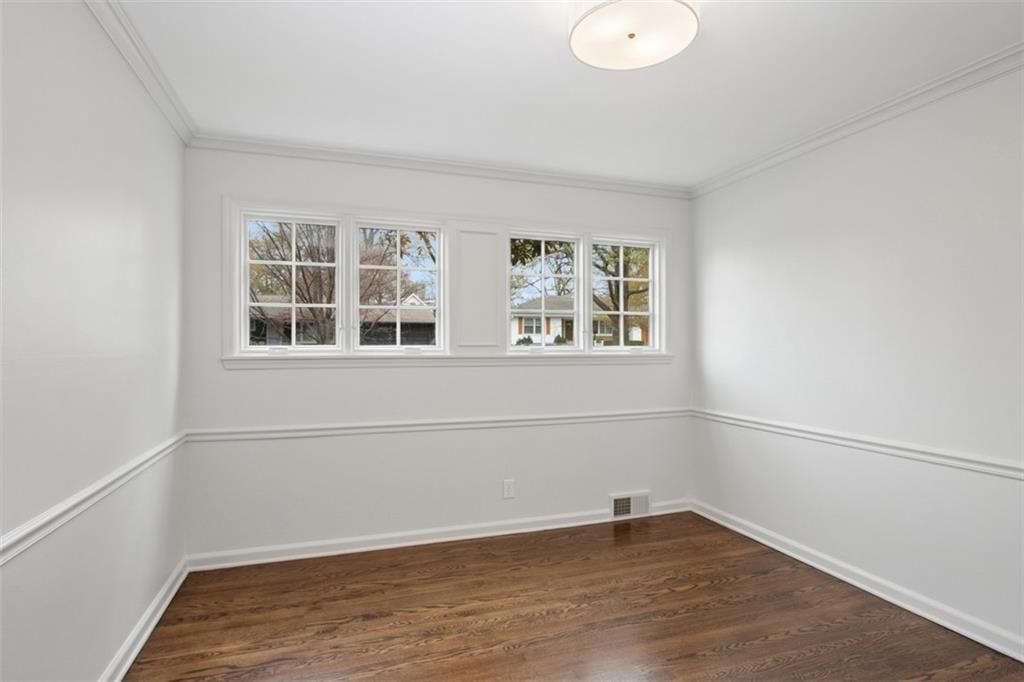 3916 W 72nd Terrace — photo 24