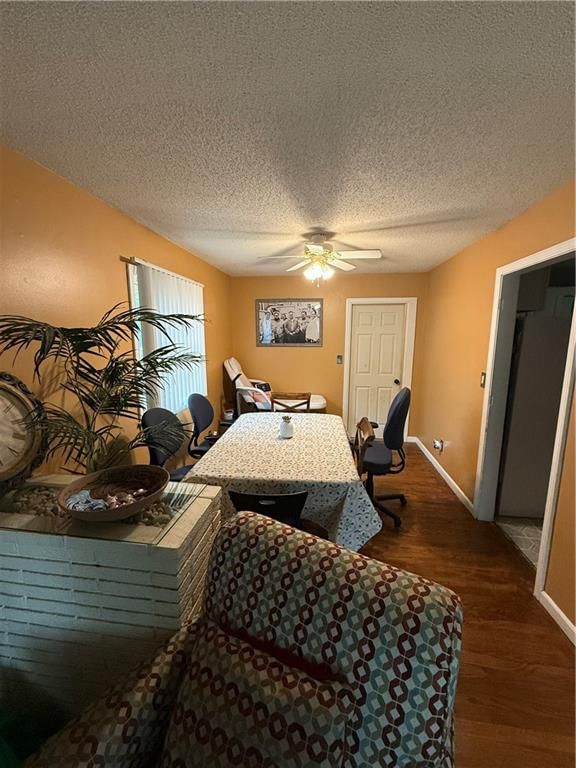 4503 S Willis Avenue — photo 4