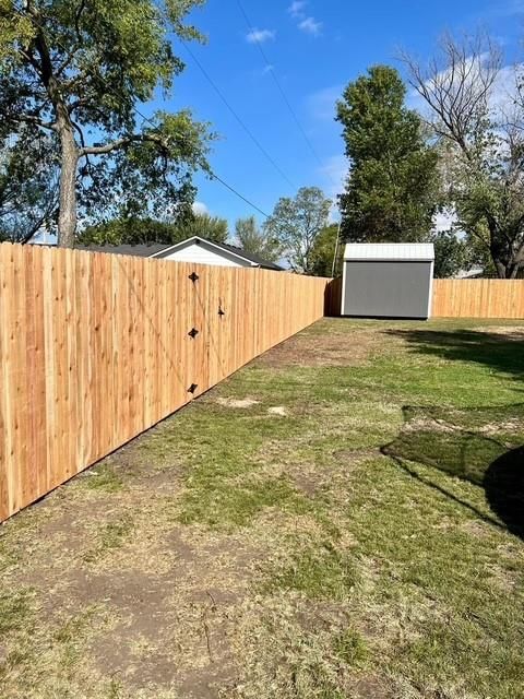 1031 N 18th Place — photo 26