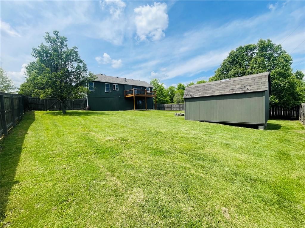 701 SW Woodland Circle — photo 30
