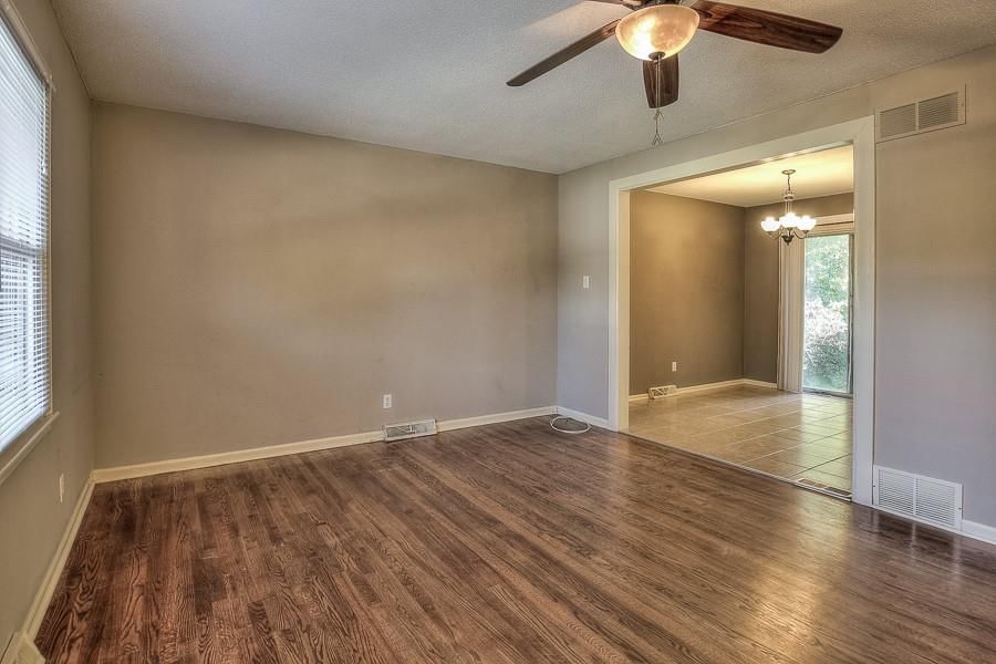 13207 Craig Avenue — photo 12