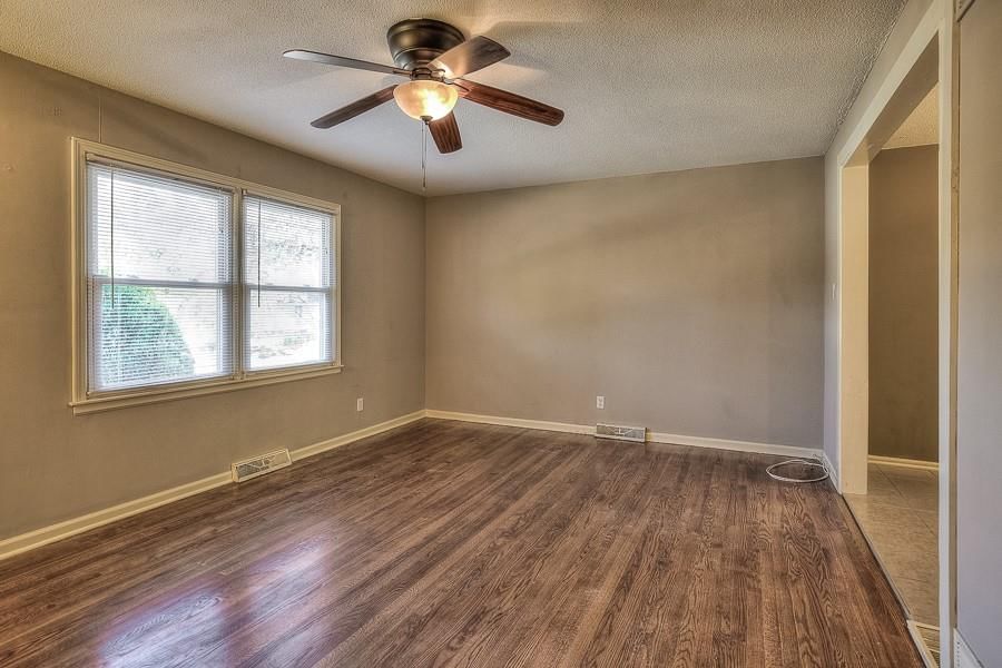 13207 Craig Avenue — photo 10