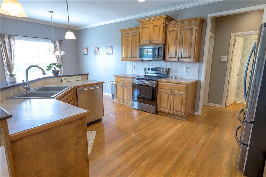 812 SW Stablewood Circle — photo 11