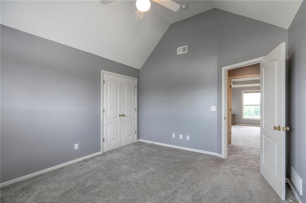 812 SW Stablewood Circle — photo 16