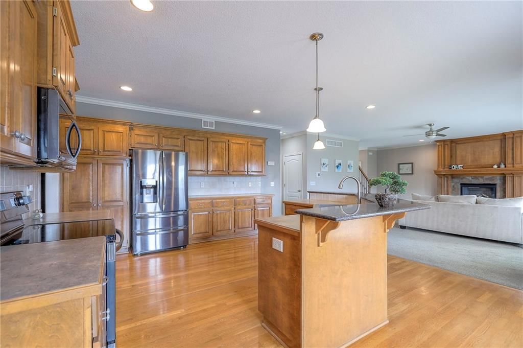 812 SW Stablewood Circle — photo 10