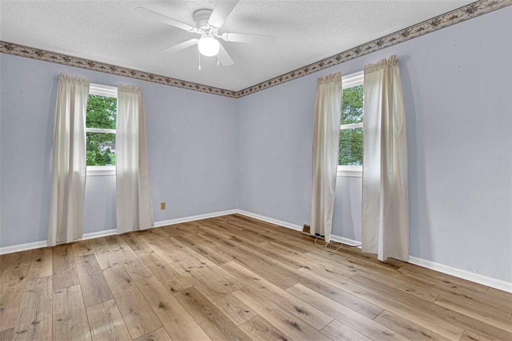 10915 N Miller Lane — photo 17