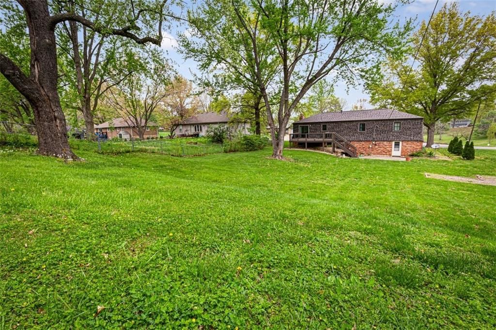 10915 N Miller Lane — photo 30