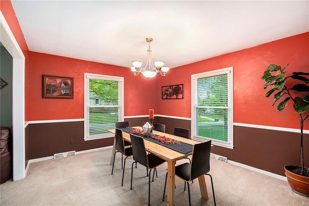 10924 Virginia Avenue — photo 11